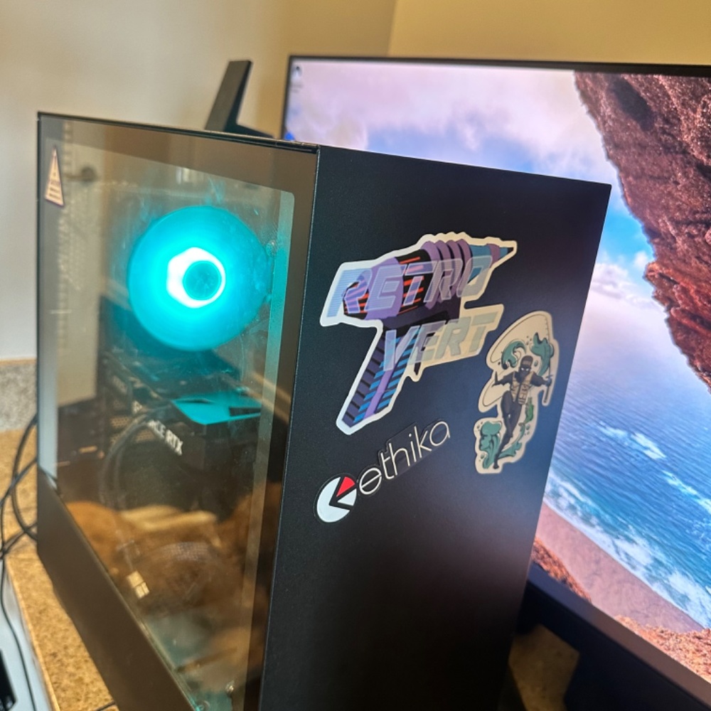 Gaming PC - Picture 2 of 6